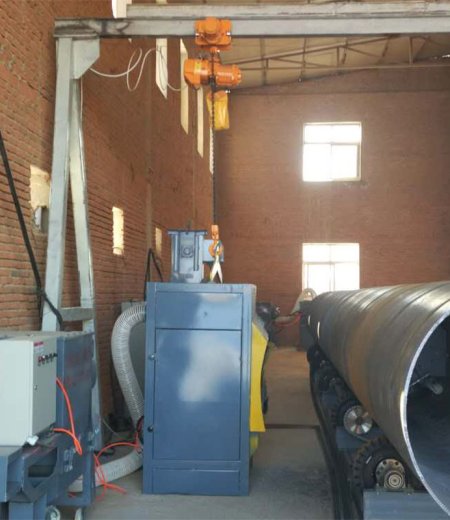 Steel pipe outer shot blasting machine